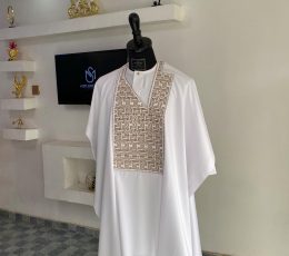 An exquisite white agbada set