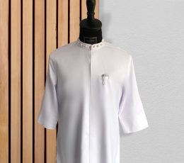 White kaf X Embroidered high neck